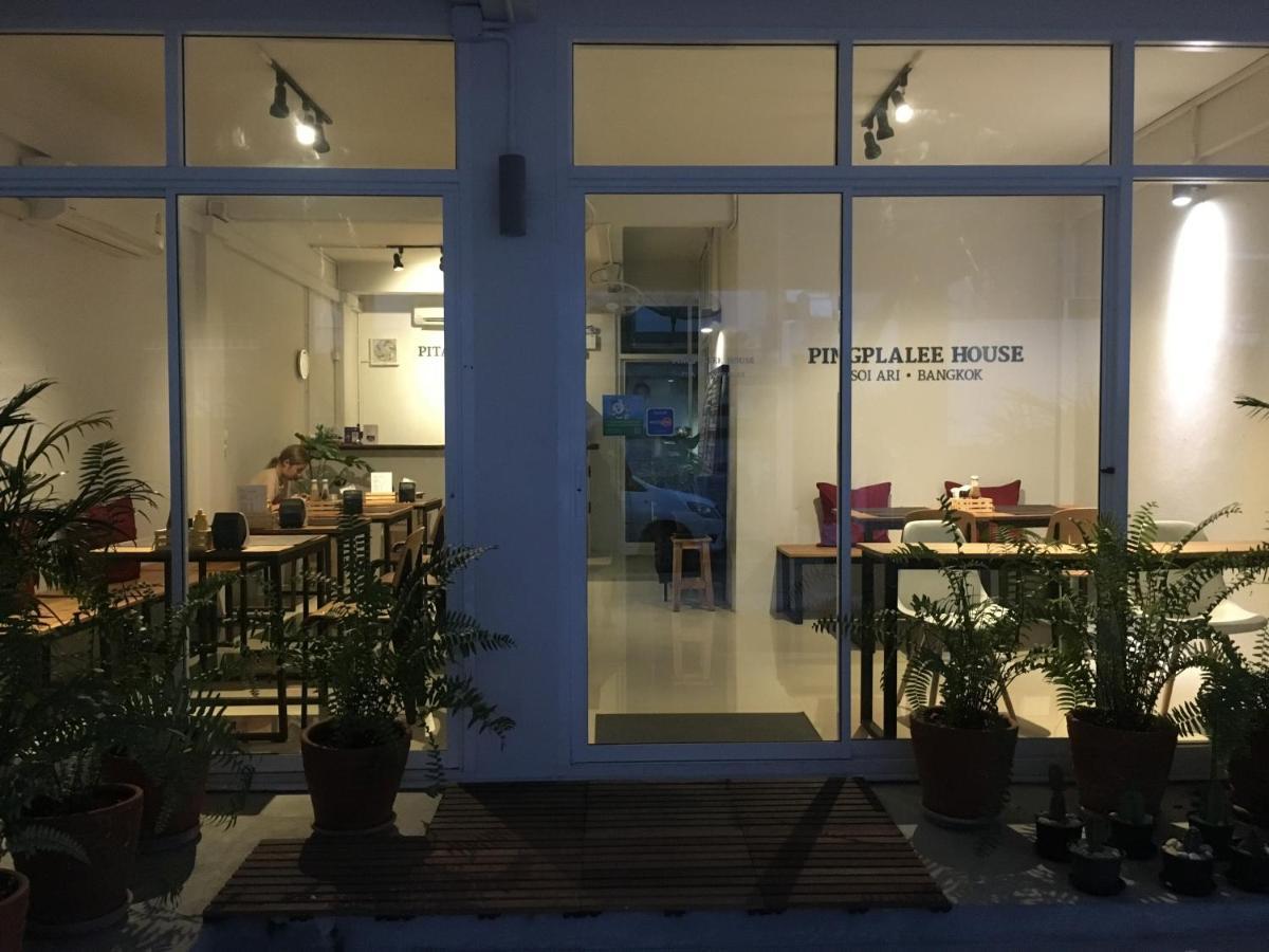 Pingplalee Female House Bed and Breakfast Bangkok Buitenkant foto