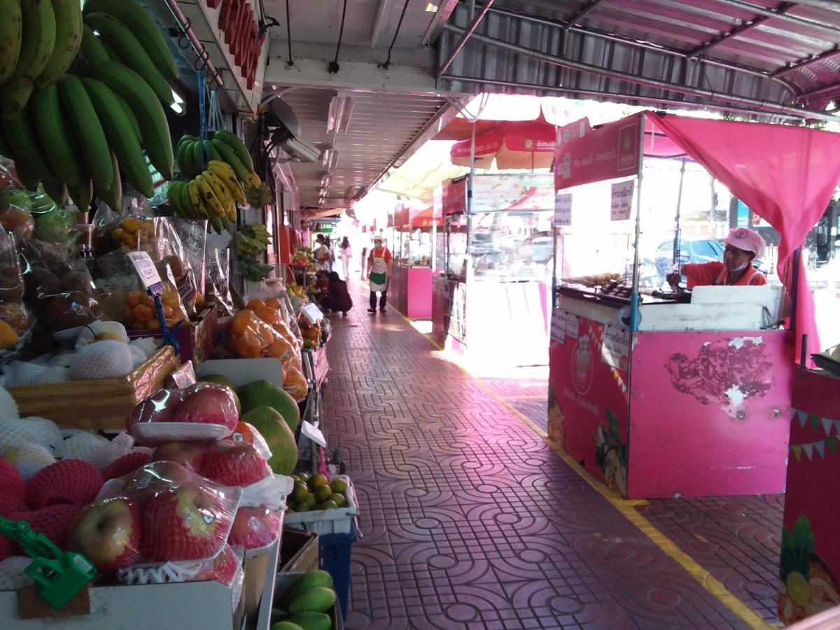Pingplalee Female House Bed and Breakfast Bangkok Buitenkant foto