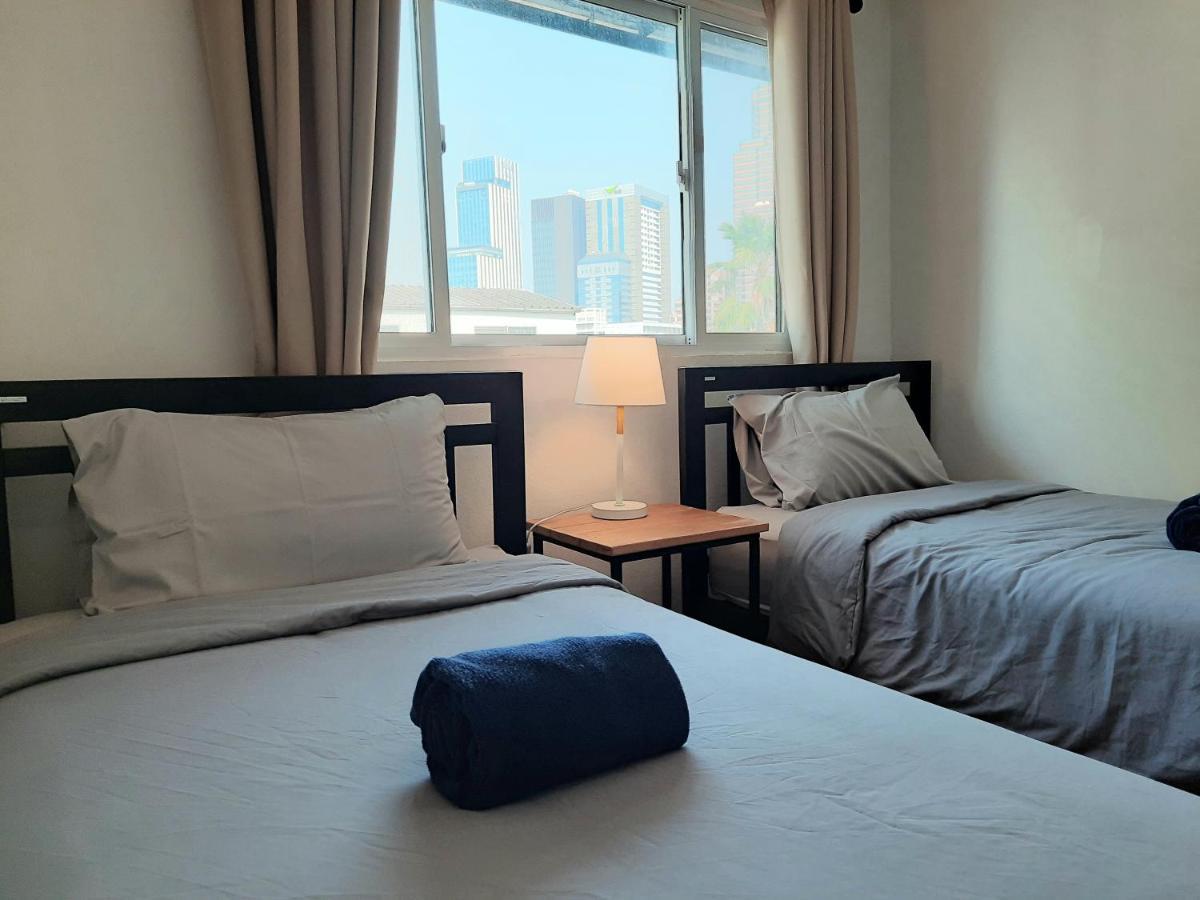 Pingplalee Female House Bed and Breakfast Bangkok Buitenkant foto